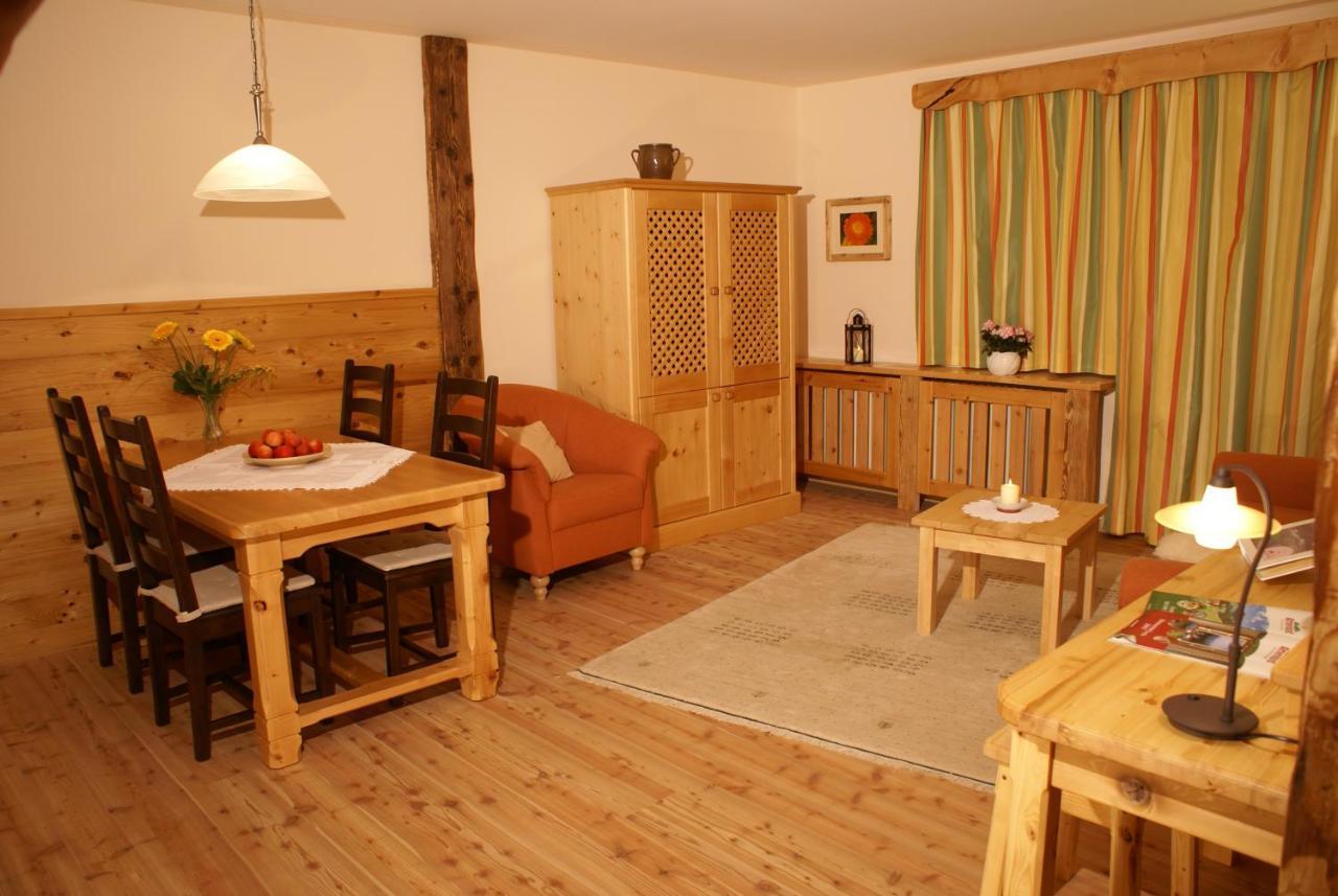Almenlandhof Villa Fladnitz an der Teichalm Szoba fotó